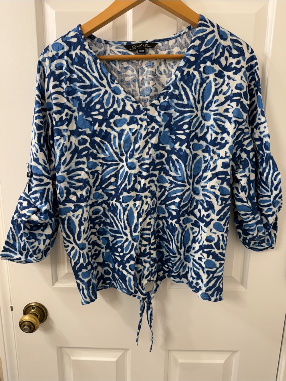 Charlies Blue & White Floral Tie-Hem V-Neck Tunic